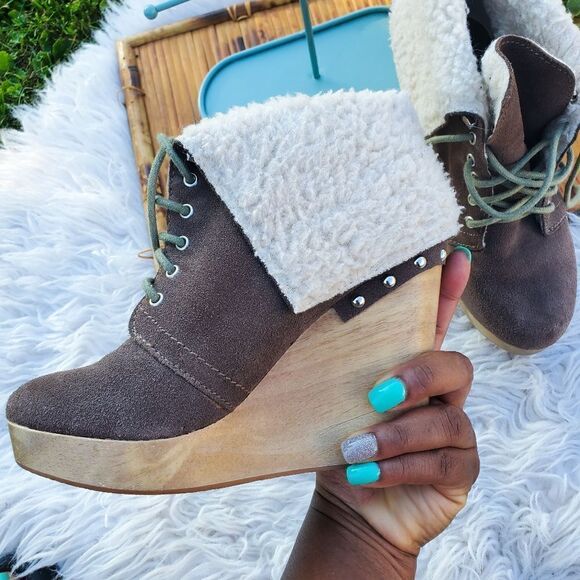 Naughty Monkey Taupe Suede Round Toe  Leather Fleece Foldover Wedge Heel Boots - Picture 2 of 12